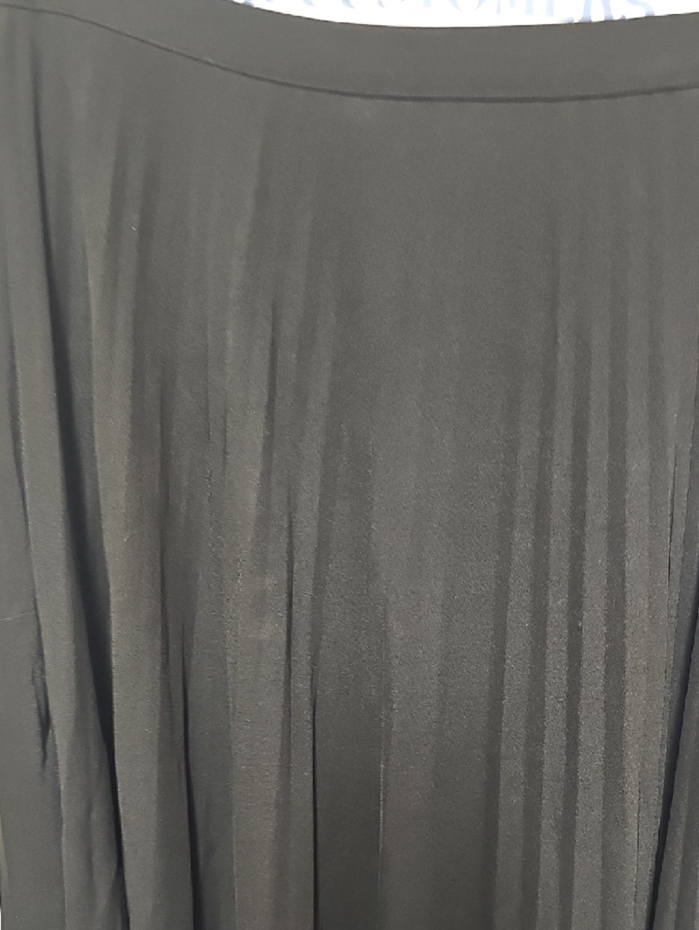 EUV Vintage GAP Black Pleated Flowing A-Line Light Weight Skirt Sz M - Picture 6 of 7